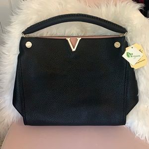Vegan Leather Tote🌱